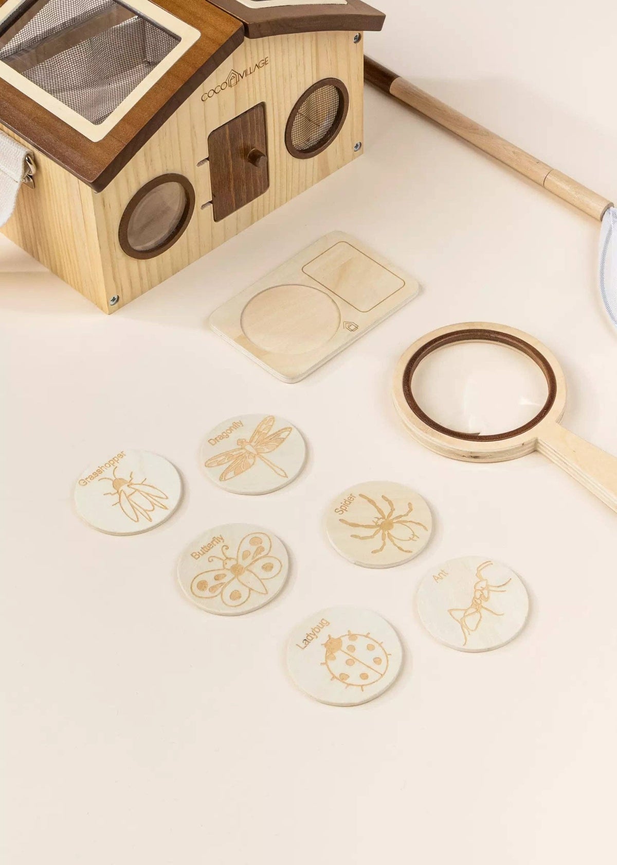 Wooden Bug House & Exploration Set